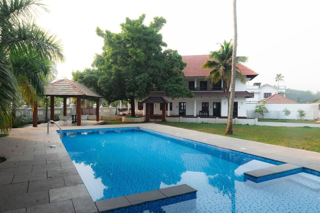 Tamarind Heritage Holiday Home أنغْمالي المظهر الخارجي الصورة