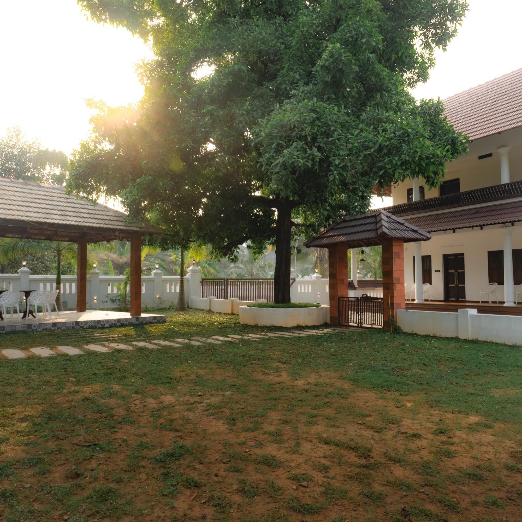 Tamarind Heritage Holiday Home أنغْمالي المظهر الخارجي الصورة