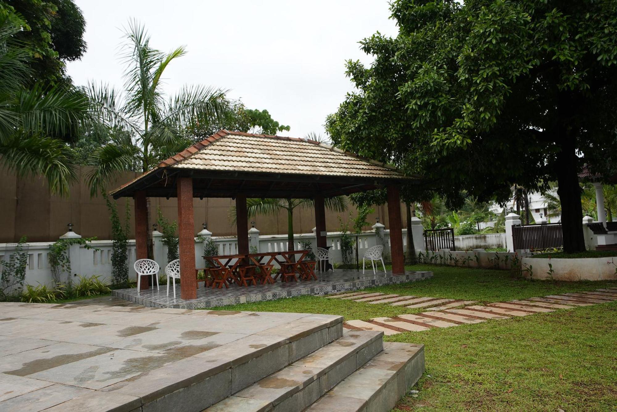 Tamarind Heritage Holiday Home أنغْمالي المظهر الخارجي الصورة